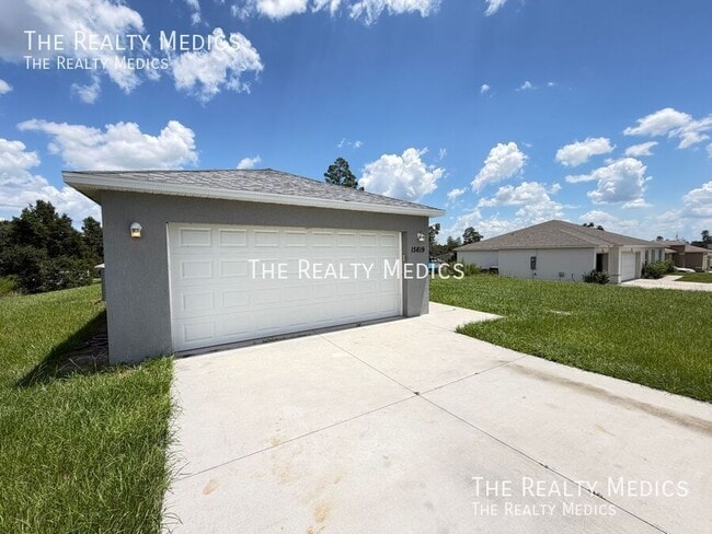 Foto del edificio - 15619 SW 23rd Court Rd