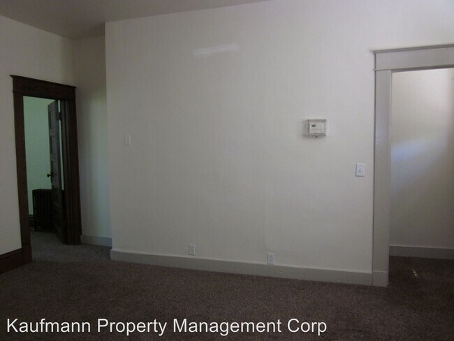 Foto del edificio - 2216 S Harrison St