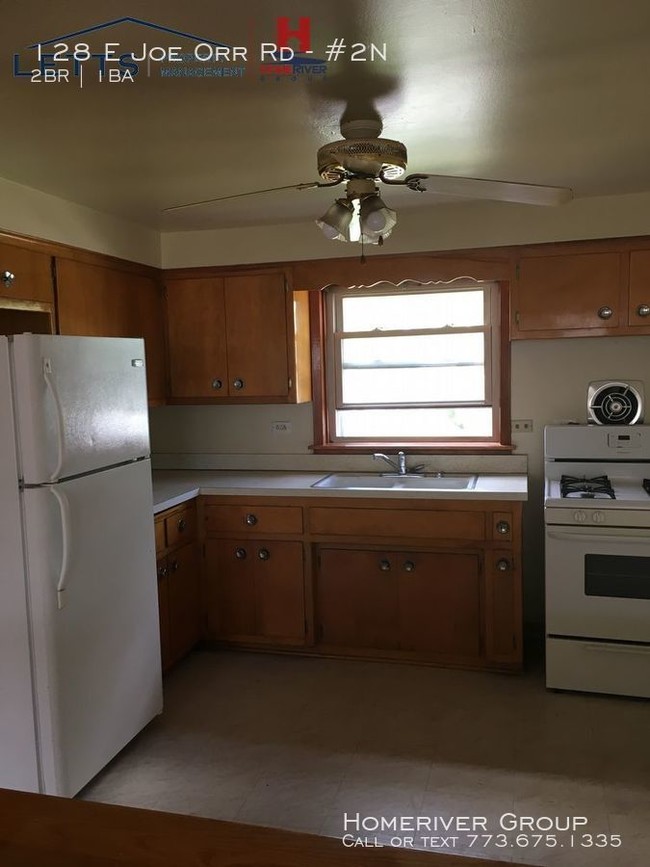 Building Photo - Beautiful 2 Bedroom Apartment- HEAT INCLUDED!