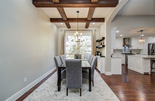 Foto del edificio - 7206 Brockington Dr