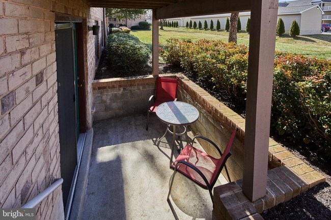 Foto del edificio - 6901 Pleasant Ct