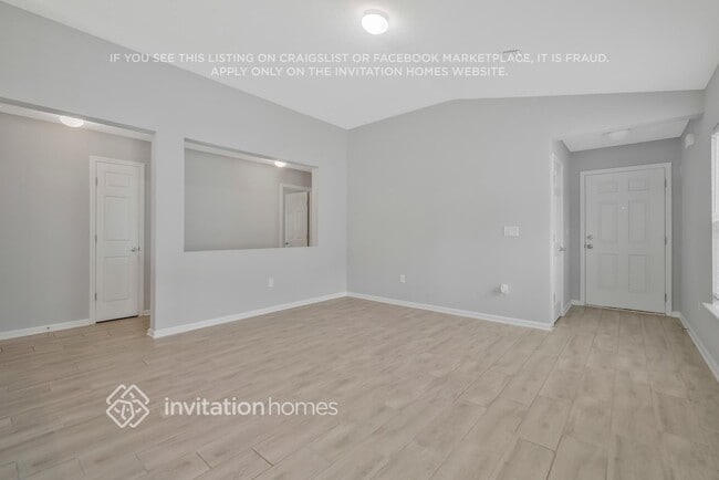 Building Photo - 207 Santorini Ct
