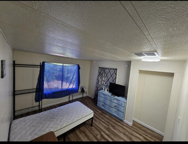 Building Photo - 9450 CA-53