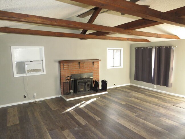 Building Photo - 524 Windsor Ct