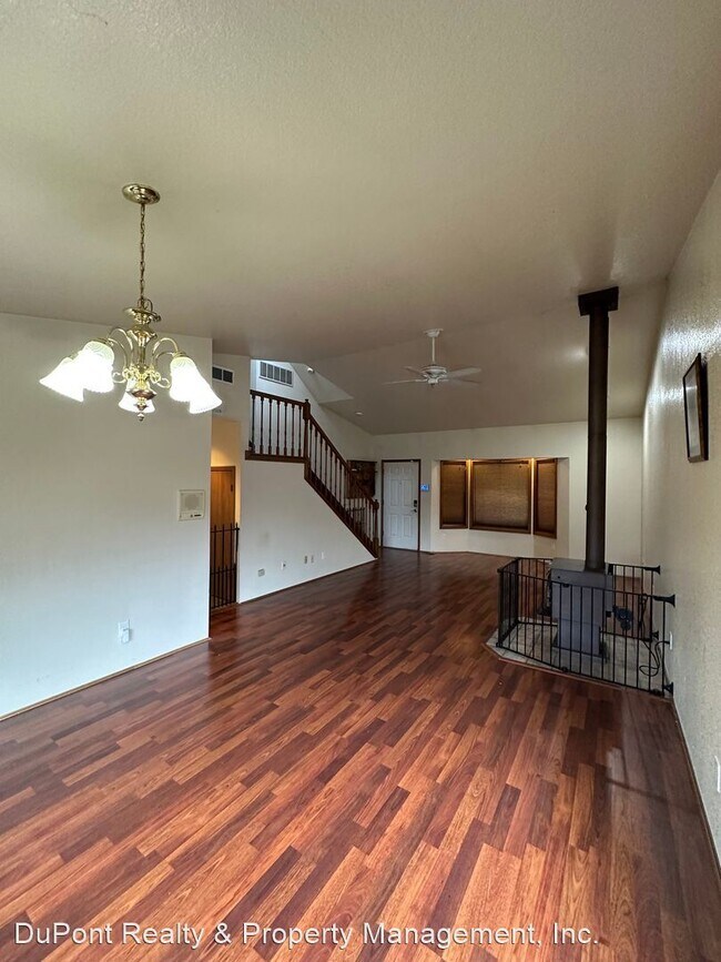 Building Photo - 3 br, 3 bath House - 3844 Oxford Loop SE