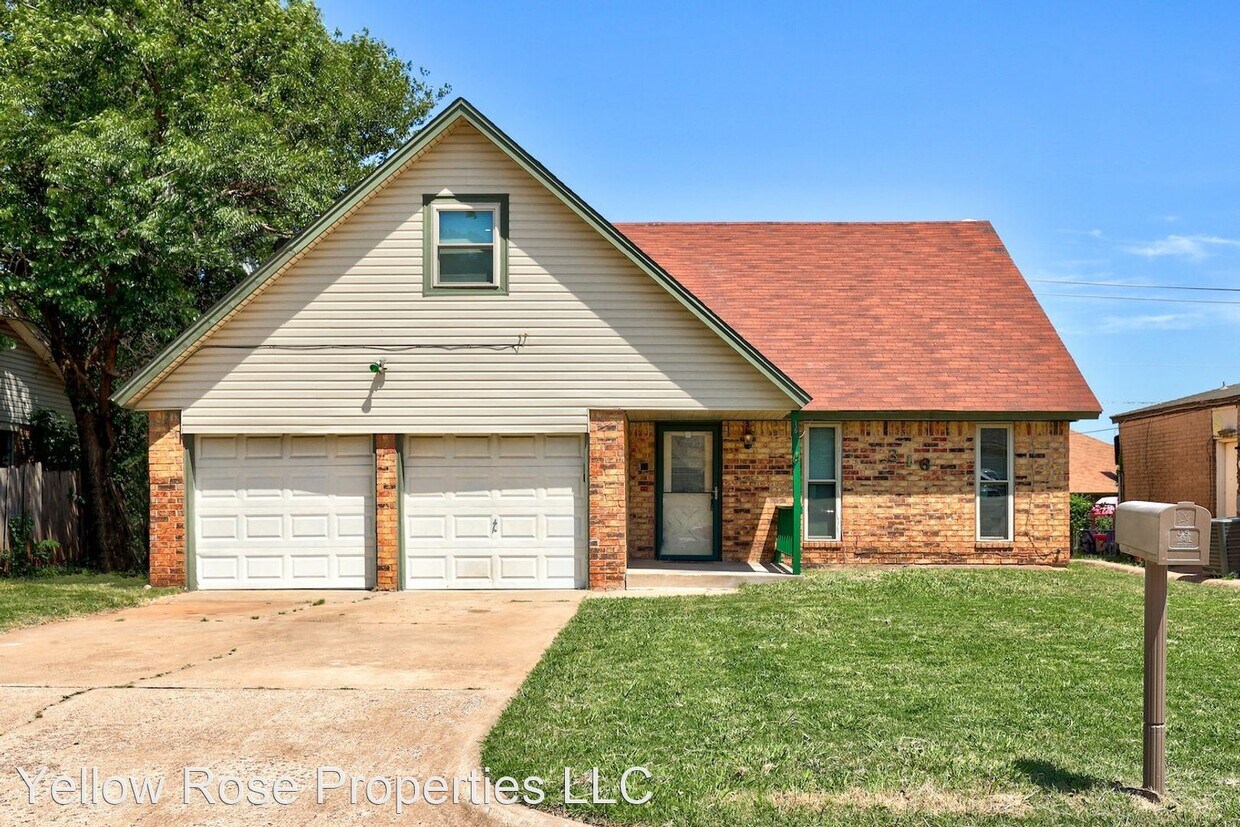 Primary Photo - 5 br, 2 bath House - 316 S Morgan Dr