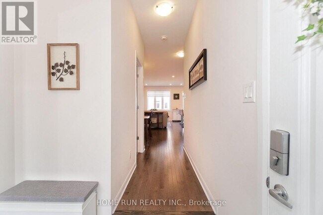 Building Photo - 831 Dynasty St