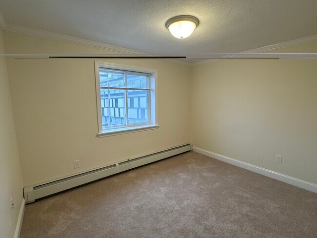 Building Photo - 14 Westford St