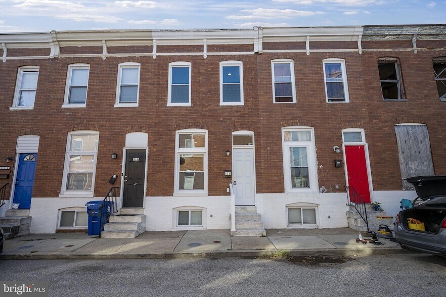 Foto principal - 818 N Rose St
