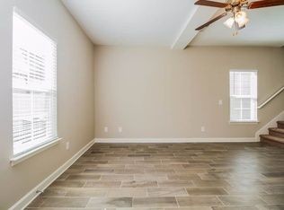 Building Photo - 6627 Maczali Dr
