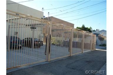 Building Photo - 6710 Balboa Blvd
