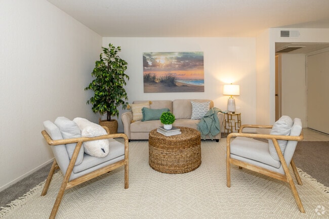 1BR, 1BA 0 724SF - Living Room - The Arbors