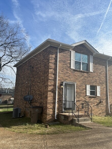 Building Photo - 602 Alison Ct