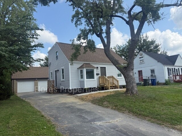 Foto principal - 1018 Urana Ave