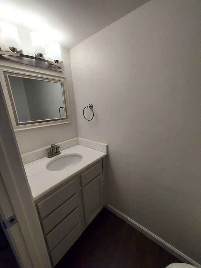 Foto del edificio - 4390 Stumberg Ln