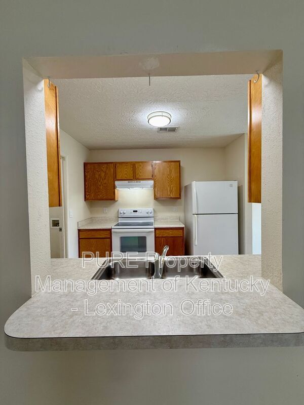 Foto del edificio - 2656 Trailwood Ln