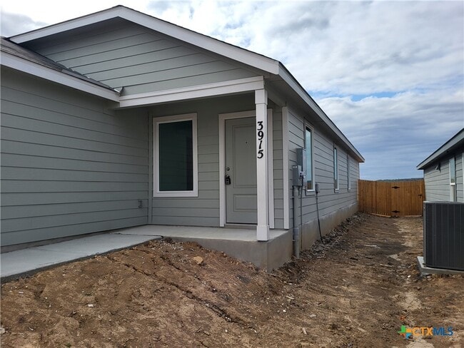 Foto del edificio - 3915 Eldorado