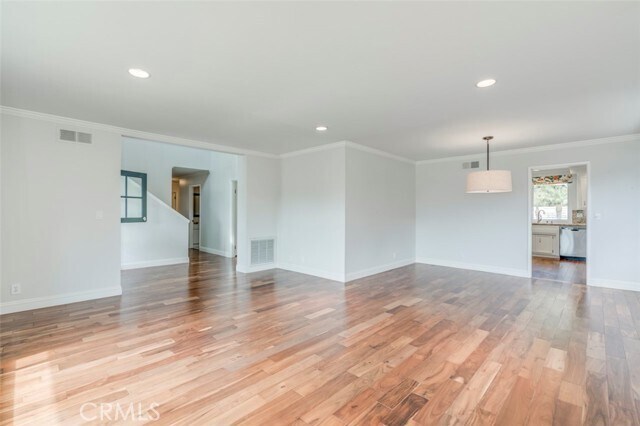 Building Photo - 861 Sandcastle Dr