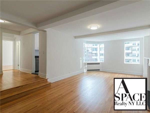 Building Photo - 55 Leroy St
