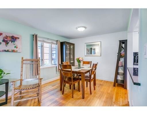 Foto del edificio - 120 Duff St