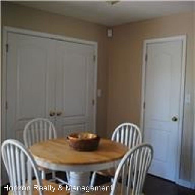 Foto del edificio - 3 br, 2 bath House - 231 Golden Pond Ave