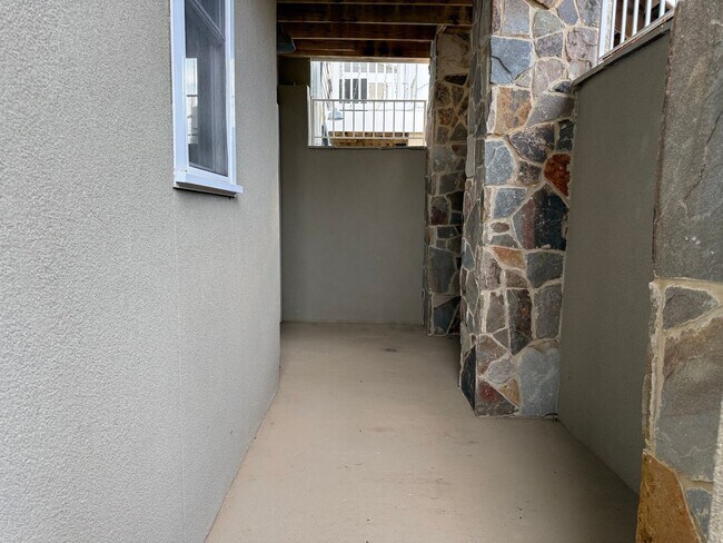 Foto del edificio - 514 Trailside Dr