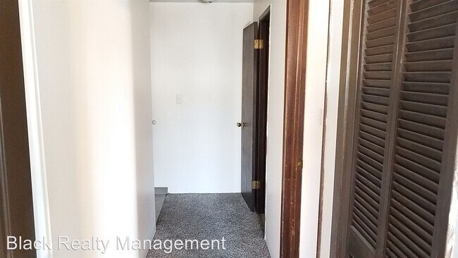 Foto del edificio - 120 E Hawthorne Rd