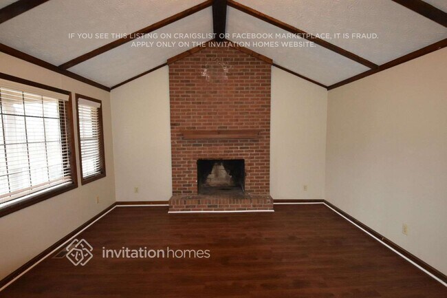 Foto del edificio - 2160 Flowery Branch Rd