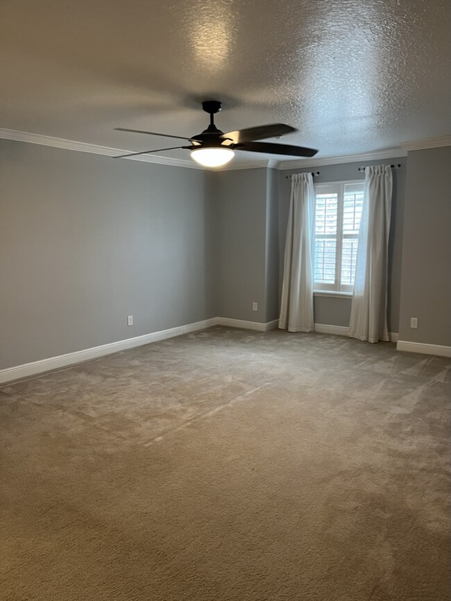 Master Bedroom - 7632 Aloma Pines Ct