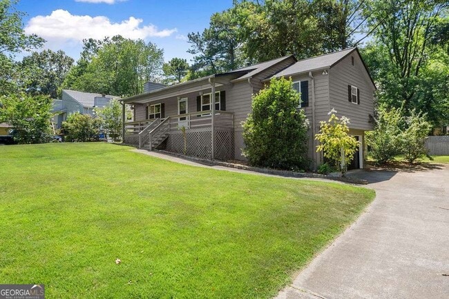 Building Photo - 4035 Thames Dr