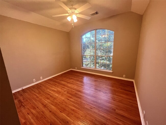 Building Photo - 6207 Harrison Ct