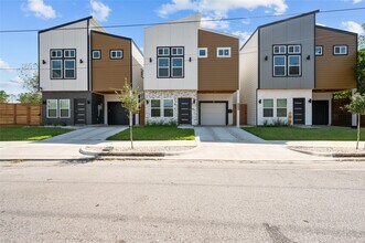 Building Photo - 7089 Tierwester St