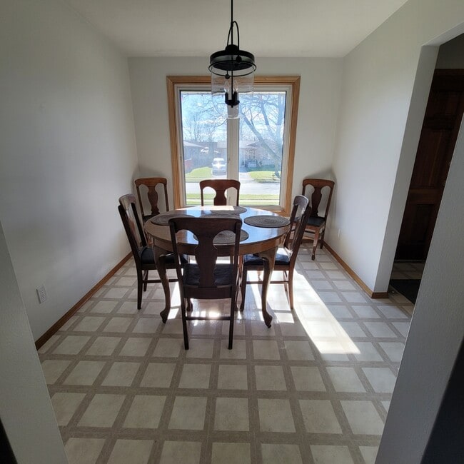 Photo du bâtiment - 17 Muskoka Dr