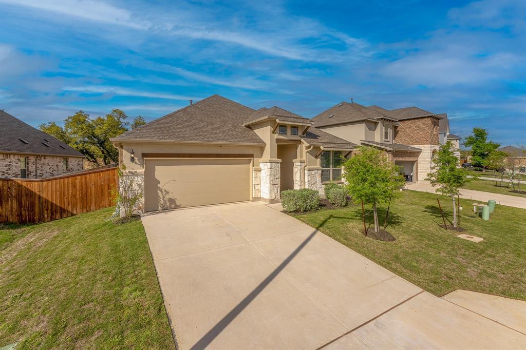 Foto principal - 1121 Lickety Ln