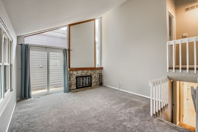 Building Photo - 3 Bedroom single family home in Aurora