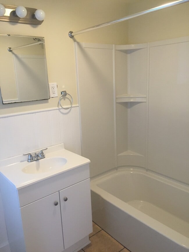 Foto del edificio - 720 E Wright St