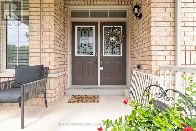 Photo du bâtiment - 573 Gardenbrook Ave