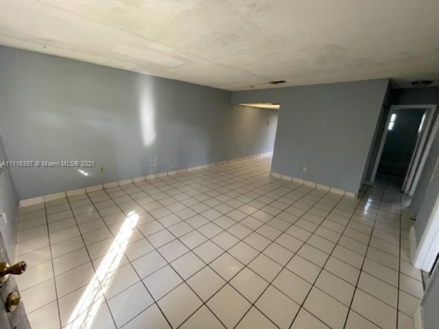 Primary Photo - 13903 NE 3rd Ct