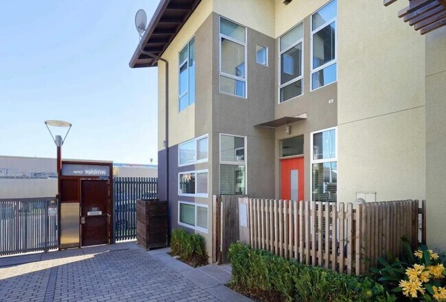 Foto del edificio - 18 Ambler Ln