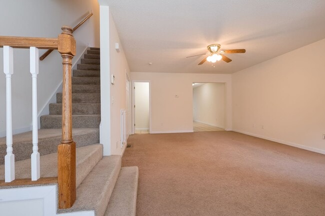 Building Photo - 824 Folmar St