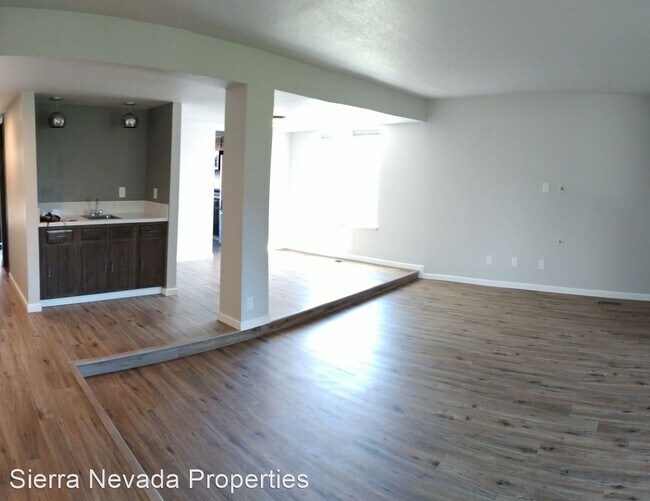 Foto del edificio - 3 br, 2.5 bath House - 1485 Foster Dr