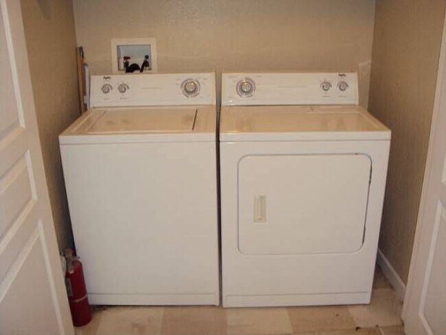 Washer and Dryer - 1305 High Hammock Dr