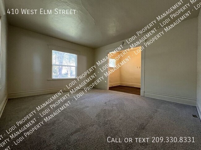 Building Photo - 4 Bedroom Home in Downtown Lodi