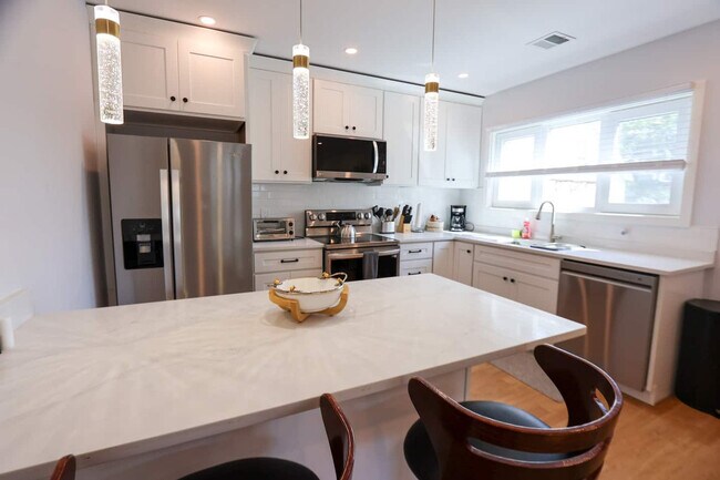 Foto del edificio - 75 Thorndike St