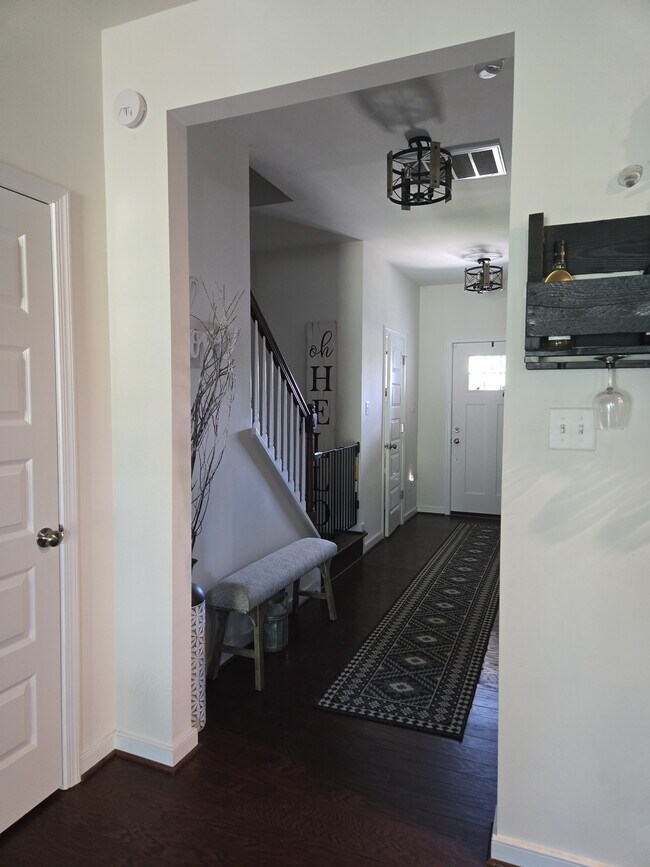 Foto del edificio - 12501 Wescott Dr