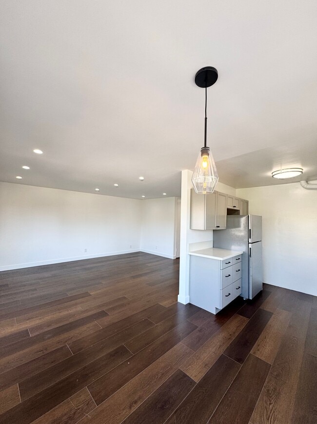 Photo - 1551 S Sherbourne Dr (Los Angeles, CA) Apartment