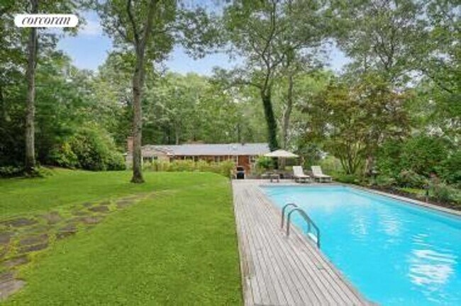 Foto del edificio - 341 7 Ponds Towd Rd