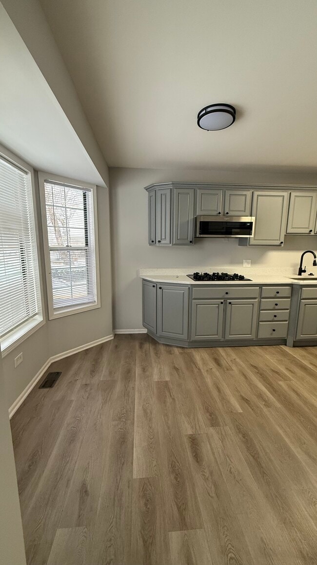 Foto del edificio - 3531 Princeton Ave