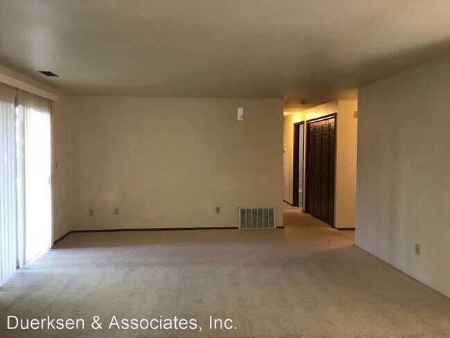 Foto del edificio - 1319-1329 NW 23rd St