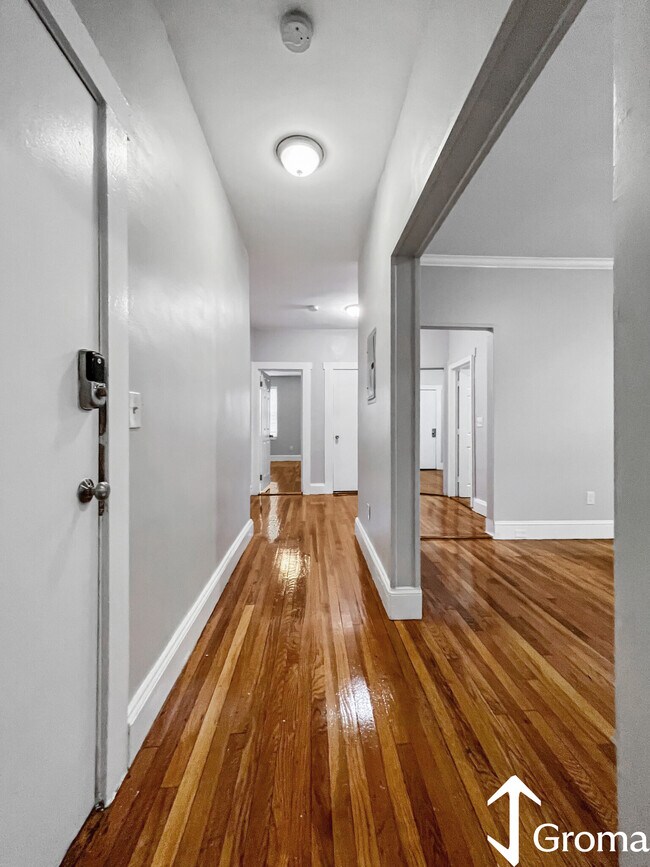 Building Photo - 47 Clark Ave